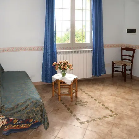 Apartman Locazione Turistica Geranio & Glicine *
